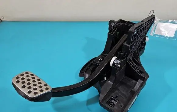 Opel Insignia B Pedal assembly 84657620 IMPRK1458003