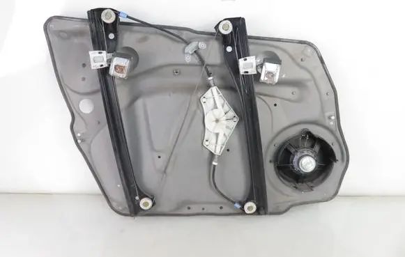 Mercedes-Benz B W245 Front door window regulator with motor 1697203079