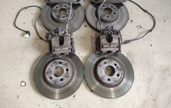 Mercedes-Benz GLC X253 C253 Brake discs and calipers set A0004230712 A0004212812