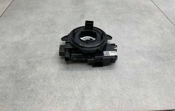 Volkswagen Tiguan Airbag slip ring squib (SRS ring) 5K0953569AL