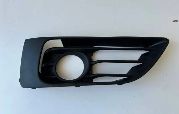 BMW 2 F45 Front bumper lower grill 7328682