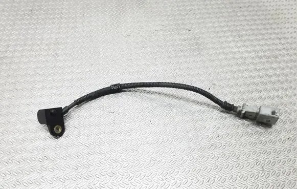 Audi A3 S3 A3 Sportback 8P Camshaft position sensor 9805940