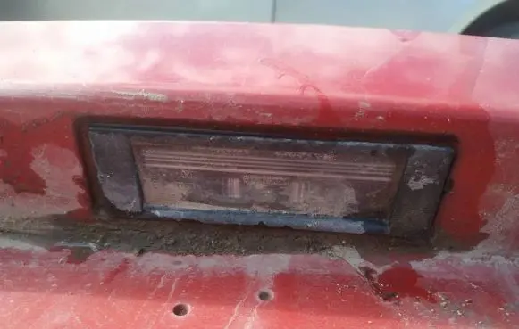Alfa Romeo 147 Number plate light