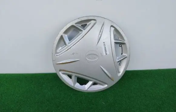 KIA Pride R13 wheel hub/cap/trim K12B37170