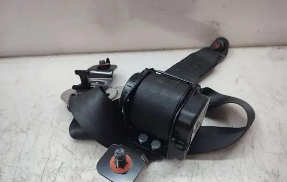 KIA Sportage Rear seatbelt