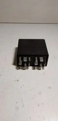 Audi A4 S4 B6 8E 8H Other relay 4B0919471 5KG00656804