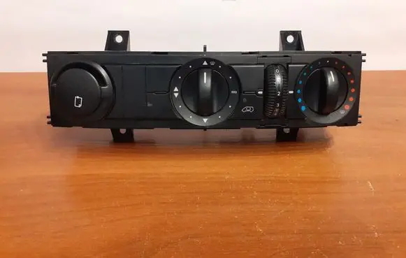 Mercedes-Benz Sprinter W906 Interior fan control switch A9068300485 9835