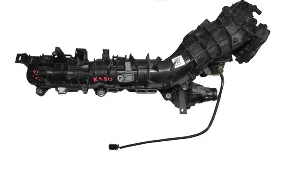BMW 5 G30 G31 Intake manifold 8579245 8570791 8512452
