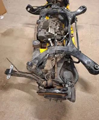 Lexus RX 450H Rear axle beam with reductor 
