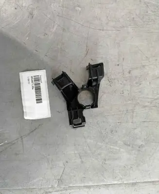 Porsche Macan (95B) Front parking sensor holder (PDC) 95b807130a