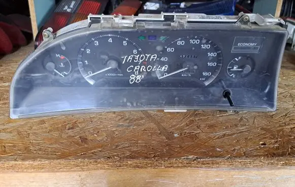 Toyota Corolla E90 Speedometer (instrument cluster) 832001A460 2577009480 F46832001A460