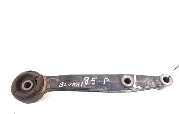 Toyota Hilux (AN10, AN20, AN30) Front differential bracket 52391-71010