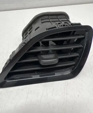 Opel Karl Dashboard side air vent grill/cover trim 95250705 95250707 42614370