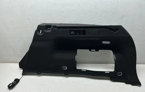Trunk/boot side trim panel