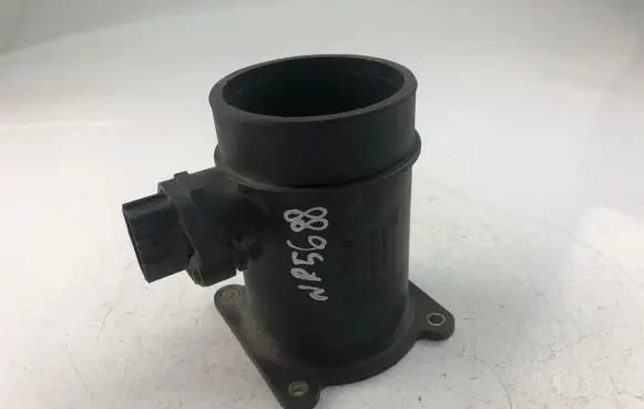 Nissan Primera Mass air flow meter 226806N210