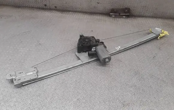 Nissan Primastar Front door window regulator with motor 541613212