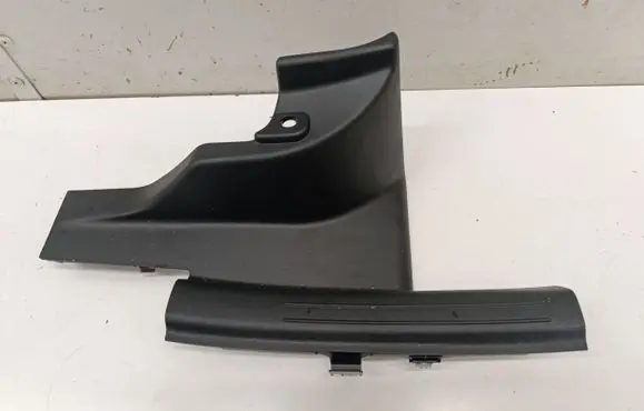 Hyundai Tucson IV NX4 Other sill/pillar trim element 85885CZ000