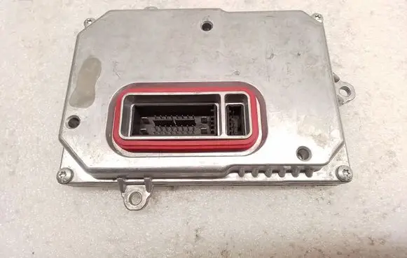 Audi TT TTS Mk2 Headlight ballast module Xenon 8E0941329A B316000169