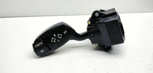 BMW 5 E60 E61 Indicator stalk 6924103B