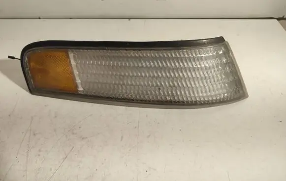 Front indicator light