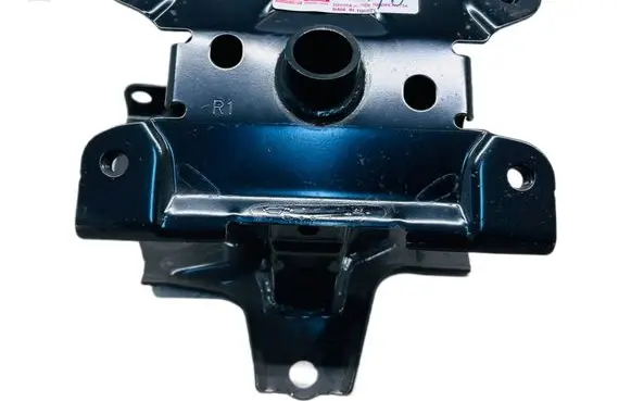 Toyota Yaris XP210 Front bumper support beam OYT26112 57013-K0010