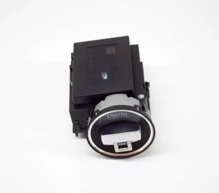 Volkswagen PASSAT B7 Ignition lock 33303701 3C0905843AE