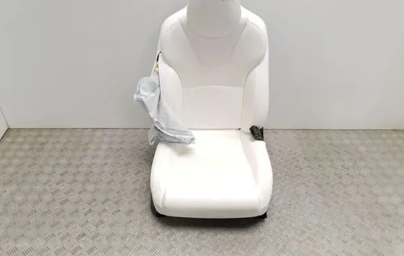 Tesla Model X Front passenger seat 1454068-00-A