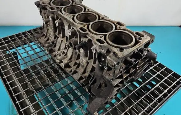Volvo V50 Engine block B5244S IMPRK1431690