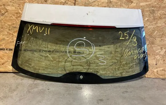 BMW 5 F10 F11 Opening tailgate glass 