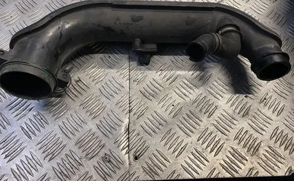 Ford Transit Air intake hose/pipe 6c119r504c