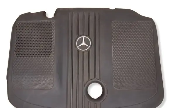 Mercedes-Benz C W204 Engine cover (trim) A6510101467