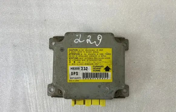 Mitsubishi Galant Airbag control unit/module MR309232