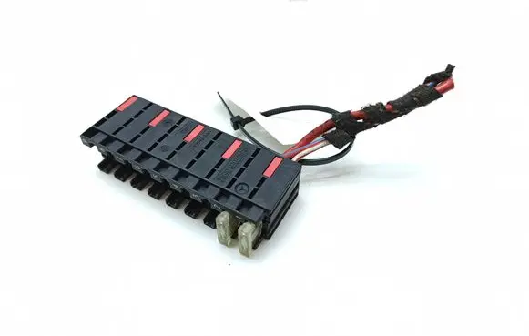 Mercedes-Benz Vito Viano W639 Fuse module 0025450801
