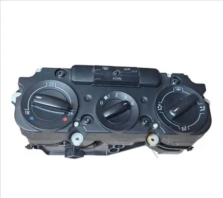 Volkswagen Golf V Climate control unit