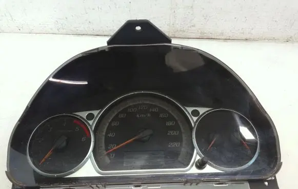 Honda CR-V Speedometer (instrument cluster) HR0333105 1055325124