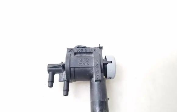 Audi A8 S8 D4 4H Turbo solenoid valve 1K0906283A