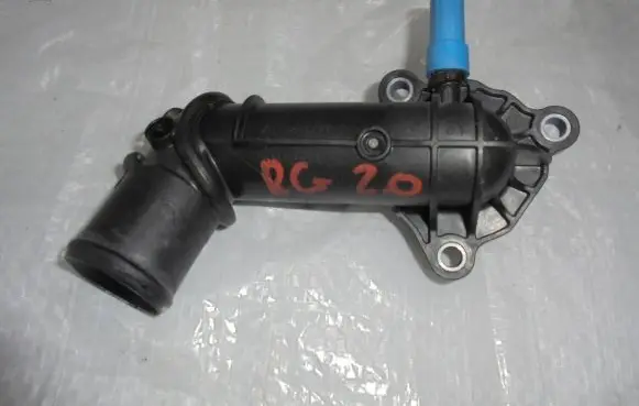 Thermostat/thermostat housing