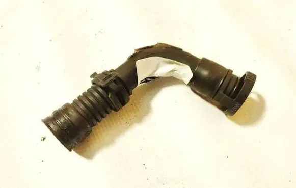 Skoda Octavia Mk2 (1Z) Air intake hose/pipe