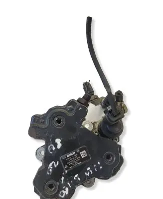 Mercedes-Benz B W245 Fuel injection high pressure pump A6400700701 0445010120