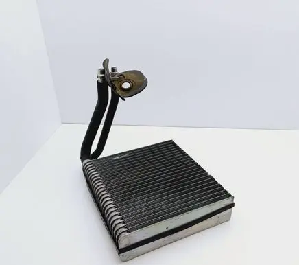 Mercedes-Benz A W169 Air conditioning (A/C) radiator (interior) 