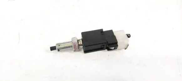 Peugeot 4007 Brake pedal sensor switch