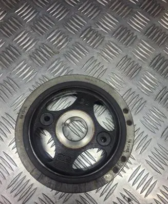 Toyota RAV 4 (XA40) Crankshaft pulley 134080R030