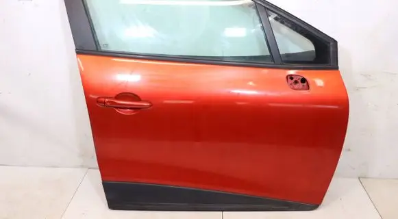 Renault Clio IV Front door 