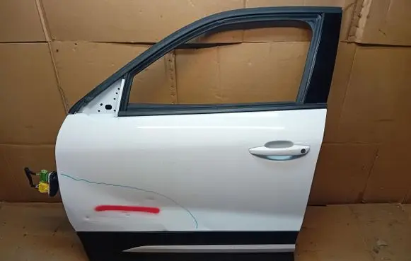 Opel Mokka B Front door