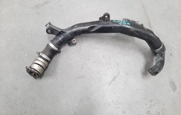 Intercooler hose/pipe