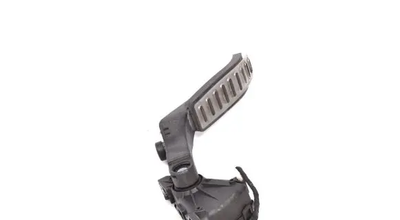 Porsche Cayenne (9PA) Accelerator throttle pedal 7L0723507A