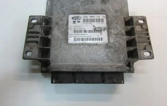 Peugeot 607 Engine control unit/module 9637346880 9641488380
