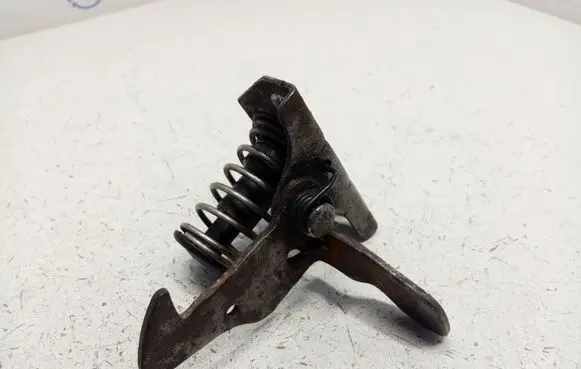 BMW 1 E81 E87 Engine bonnet (hood) release handle 7071124 51237071124 51237209009
