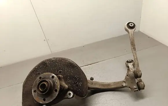 Audi Q5 SQ5 Front wheel hub 