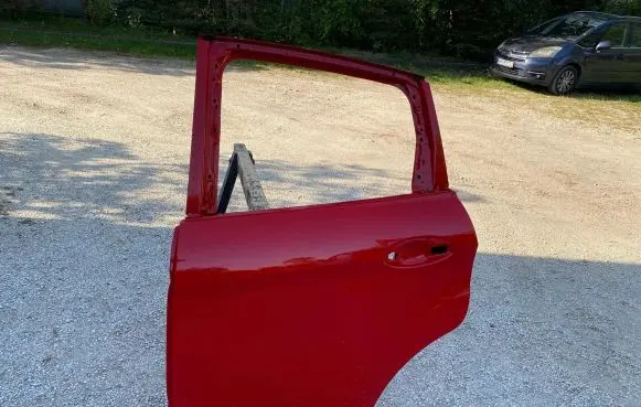 Ford Focus C-MAX Rear door